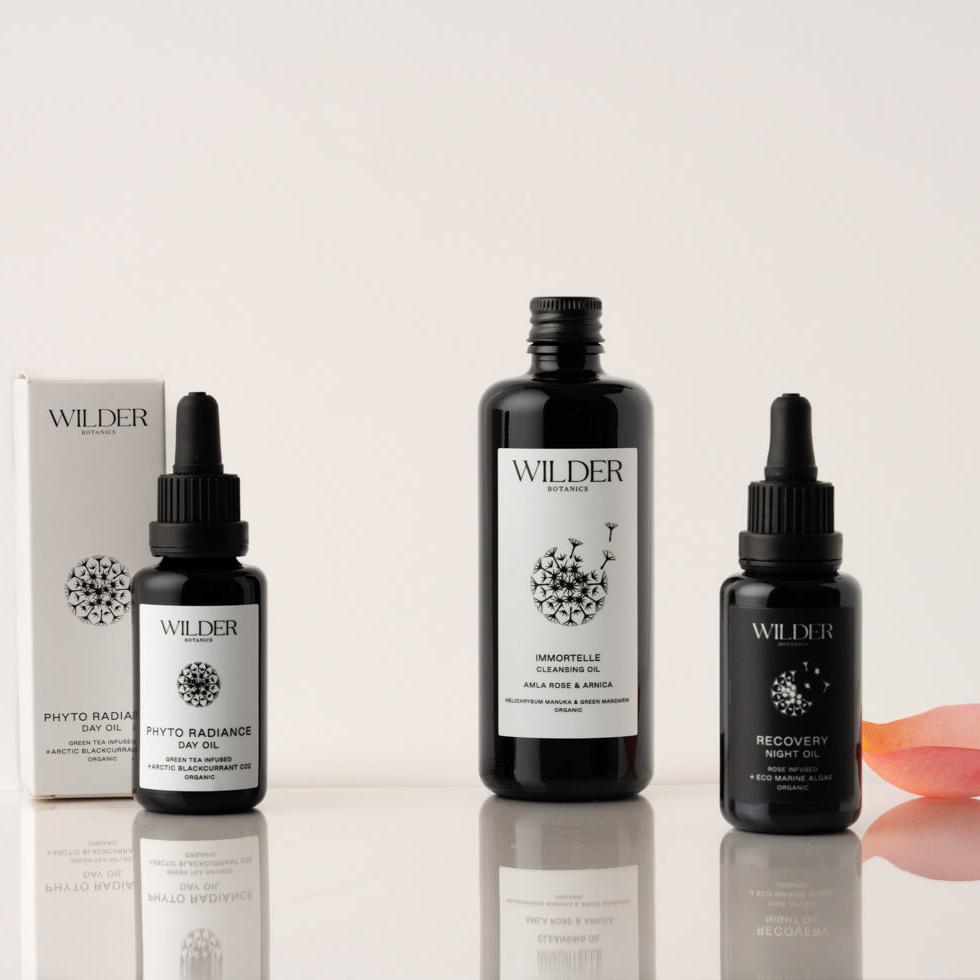 Botanical day oil