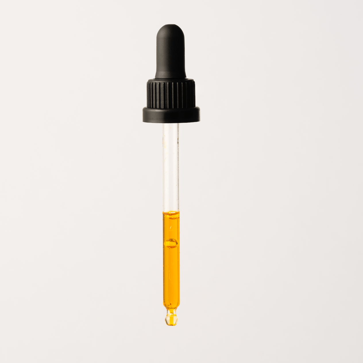 Glow-boosting skincare oil