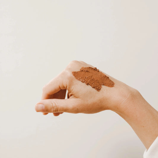 Soothing clay face mask