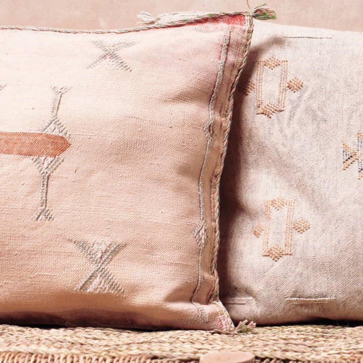 Vegan Cactus Cushion XL | Greys