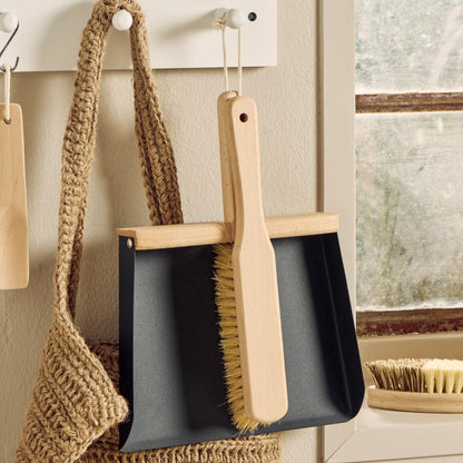 Dustpan & brush with cotton string